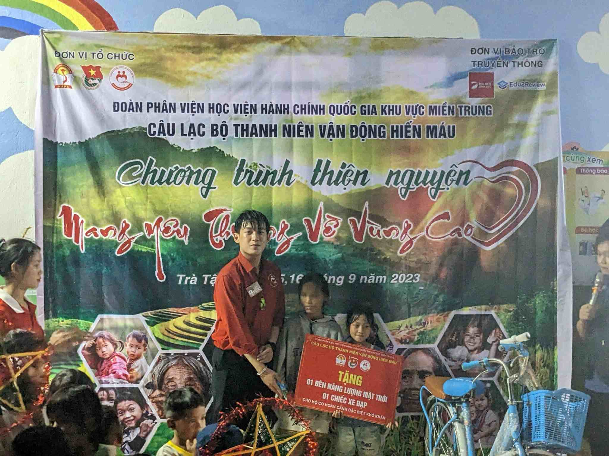 Chương trình thiện nguyện "MANG YÊU THƯƠNG VỀ VÙNG CAO" NĂM 2023