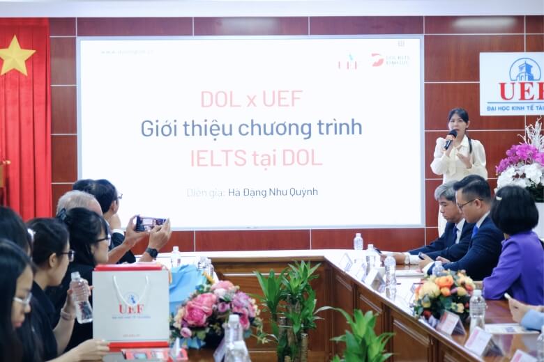 Chương trình IELTS DOL x UEH được thiết kế dành riêng cho sinh viên UEF