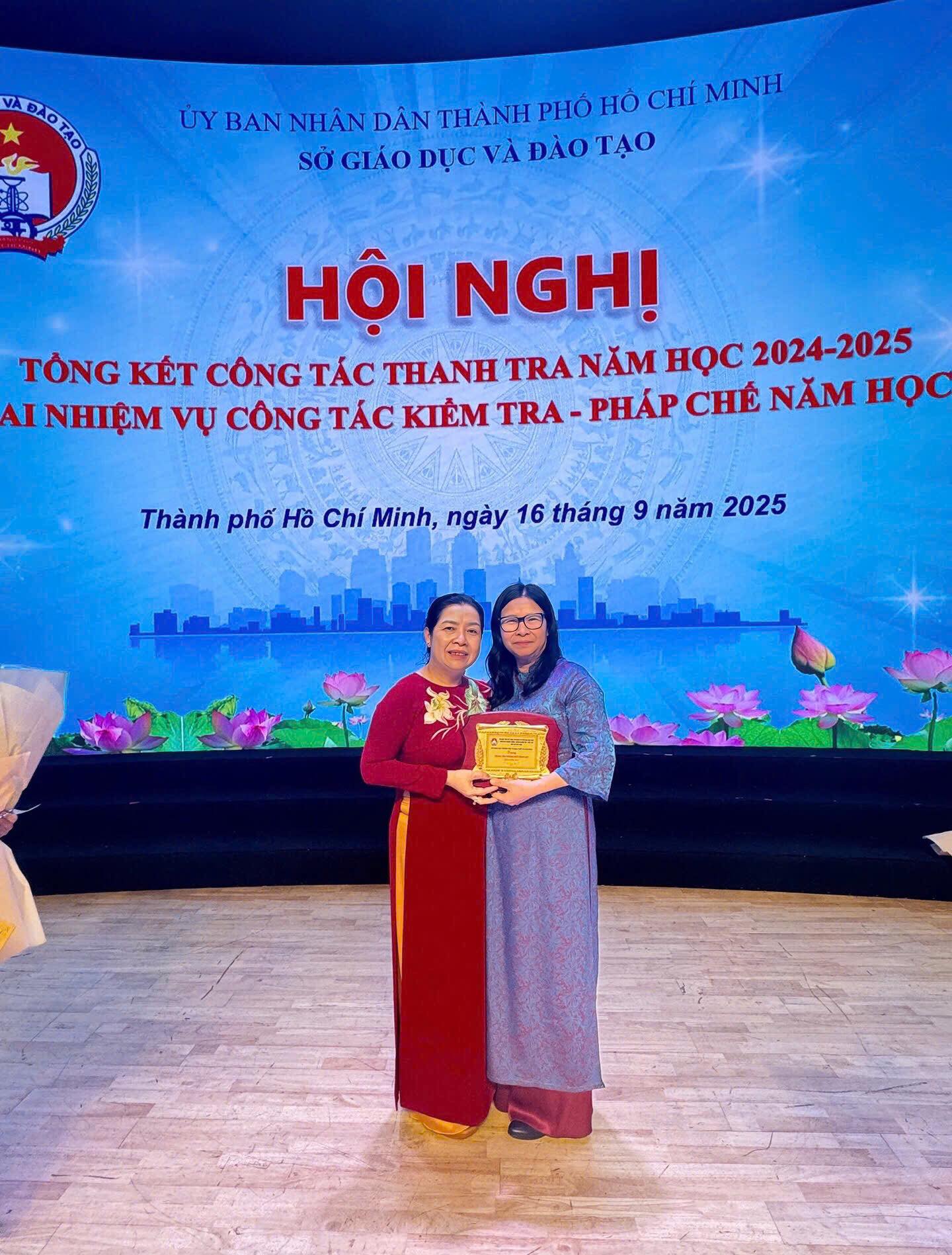 [{"type":"p","id":"eTAoQcQBLTUdWcH95LYTO","children":[{"text":""}]}]