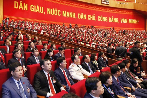 đảng viên Tiếng Anh là gì