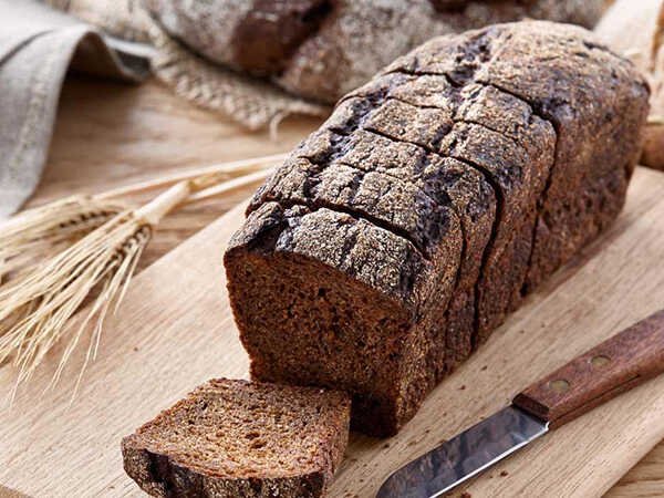 Bánh mì nguyên cám tiếng Anh là gì? 
