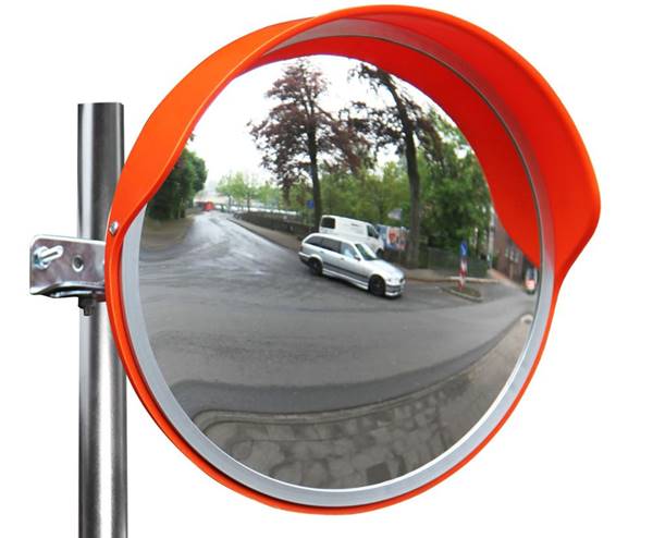 Gương cầu lồi tiếng Anh là gì? Tìm hiểu từ A-Z về convex mirror