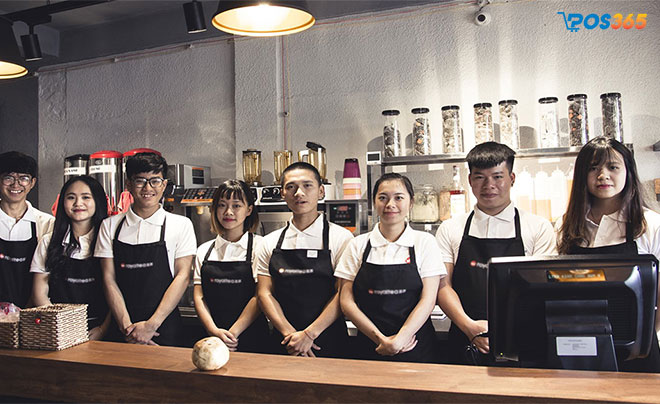 NHÂN VIÊN PHỤC VỤ NAM TRONG TIẾNG ANH LÀ WAITER VỚI PHÁT ÂM VÀ VÍ DỤ CỤ THỂ