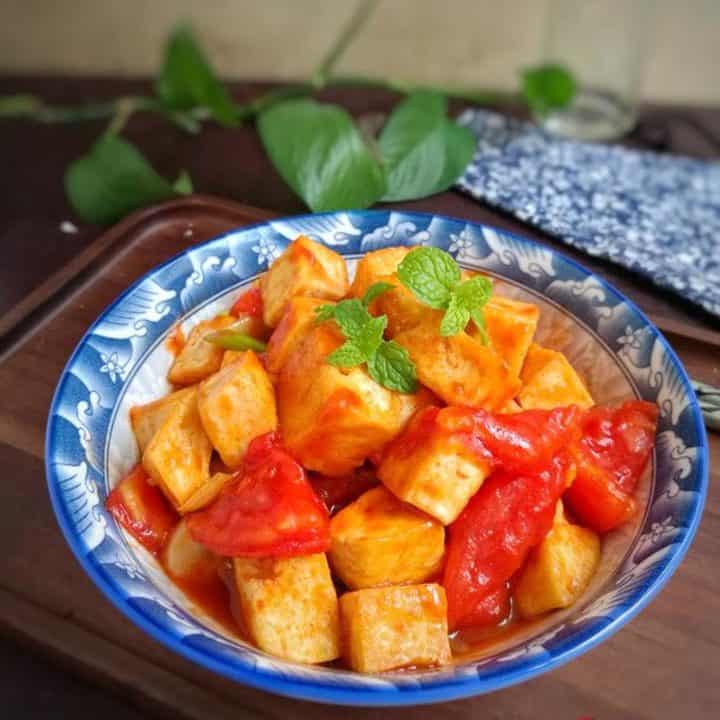 Tại sao cá sốt cà chua là một món ăn được nhiều gia đình Việt ưa chuộng?
