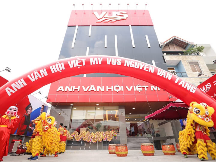 [{"type":"p","id":"l7DSUoP5Maz7V3xP3aE6c","children":[{"text":"Trung tâm tiếng Anh trẻ em uy tín & Anh văn Hội Việt Mỹ VUS - Hệ thống anh ngữ quen thuộc với nhiều lộ trình học cho trẻ em"}]}]
