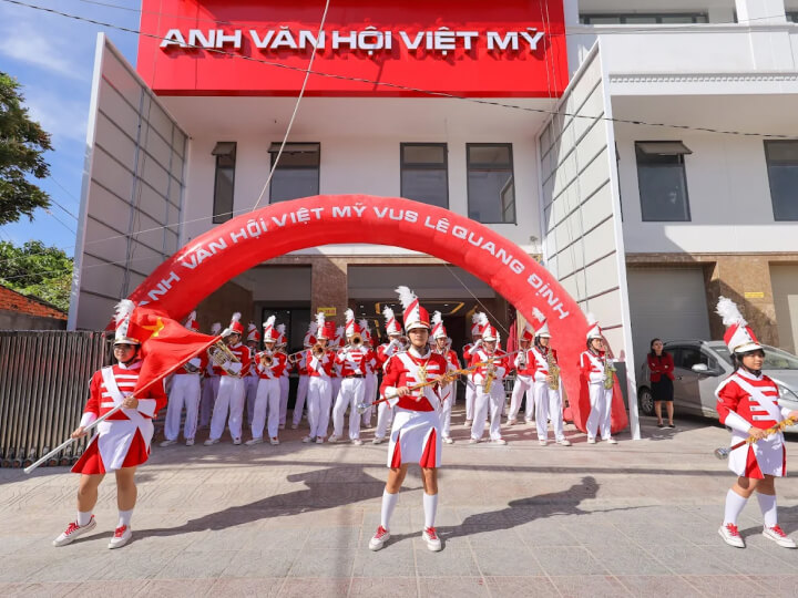 [{"type":"p","children":[{"text":"Trung tâm tiếng Anh cho người đi làm TPHCM,  Trung tâm Anh Văn Hội Việt Mỹ VUS Lê Quang Định (Bình Thạnh)"}]}]