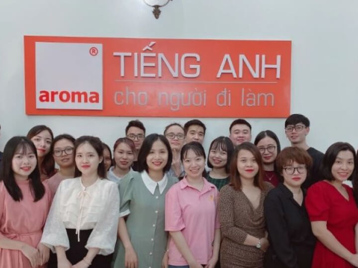 [{"type":"p","children":[{"text":"Trung tâm tiếng Anh cho người đi làm TPHCM,  Trung tâm Aroma"}]}]